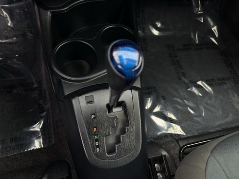 Used 2018 Toyota Prius C Three image 17