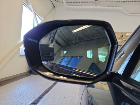 New 2026 BMW X3 xDrive30i w/ M Sport Package AWD/4WD image 13