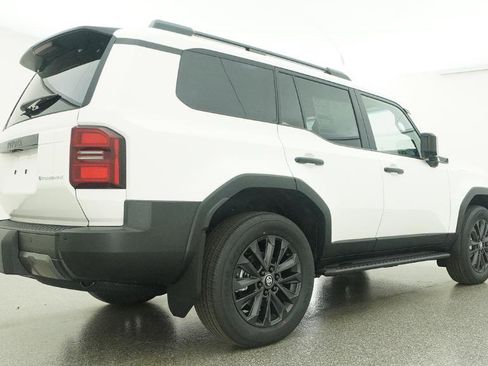 New 2026 Toyota Land Cruiser image 12