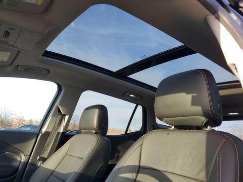 Used 2020 GMC Terrain SLT w/ Preferred Package image 7