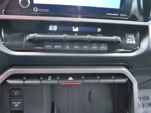 Used 2023 Toyota Tundra SR5 w/ SR5 Convenience Package AWD/4WD image 11