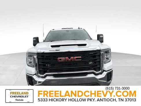 Used 2023 GMC Sierra 3500 Pro w/ Convenience Package image 6