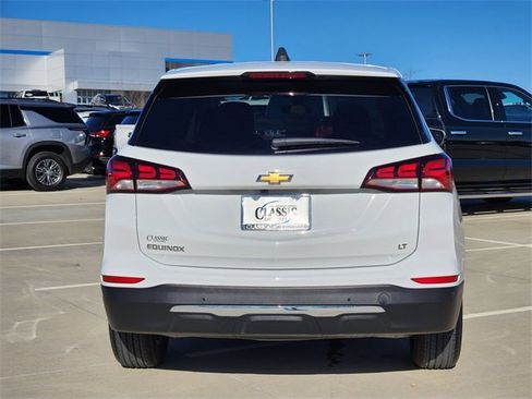 Used 2024 Chevrolet Equinox LT w/ LPO, Floor Liner Package image 7
