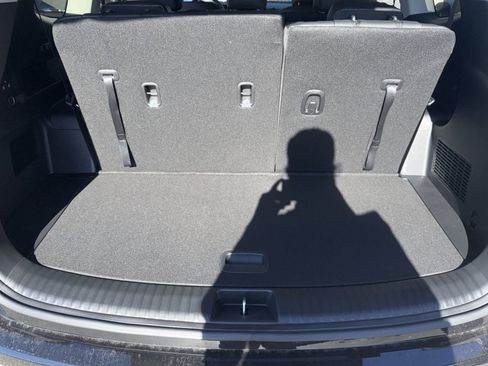 New 2025 Kia Telluride LX image 8