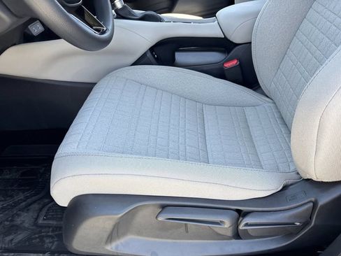 New 2027 Honda HR-V LX image 16