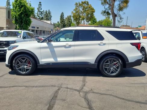 Used 2026 Ford Explorer ST w/ Sun And Sound Package AWD/4WD image 30
