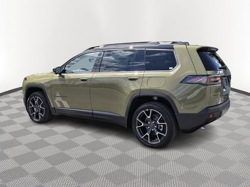 New 2026 Jeep Cherokee Overland w/ Trailer Tow Group AWD/4WD image 4