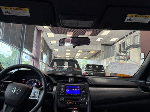 Used 2018 Honda Civic LX image 31