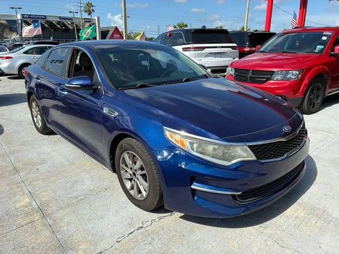 Used 2017 Kia Optima LX FWD image 7