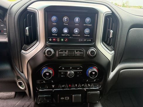 Used 2021 Chevrolet Silverado 2500 LT w/ Convenience Package image 25