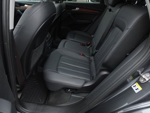 Used 2023 Audi Q5 2.0T Premium Plus AWD/4WD image 13