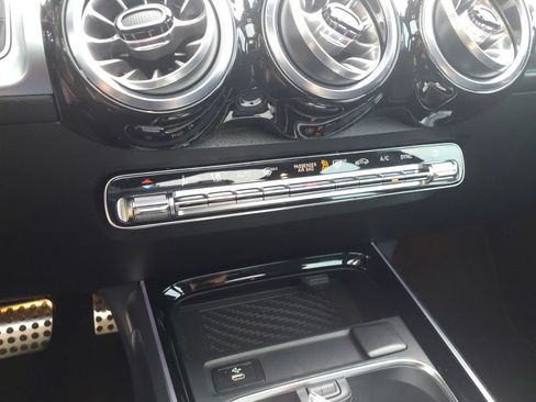 Certified 2024 Mercedes-Benz GLB 35 AMG 4MATIC image 29