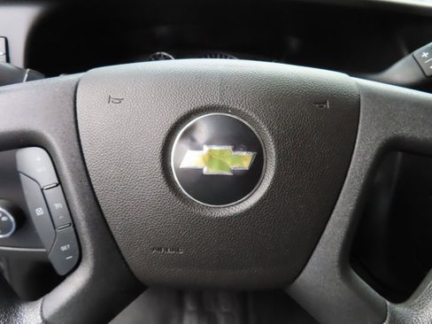 Used 2021 Chevrolet Express 2500 Work Van w/ Driver Convenience Package image 39