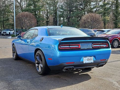 Used 2019 Dodge Challenger R/T Scat Pack w/ Plus Package RWD image 6