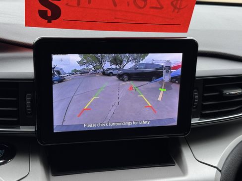 Used 2023 Ford Explorer XLT w/ Equipment Group 202A image 24