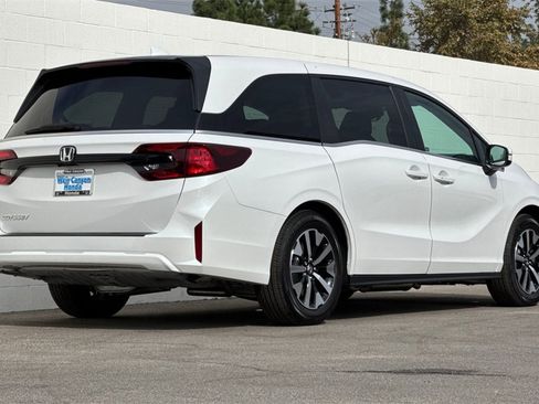 New 2026 Honda Odyssey EX-L image 4