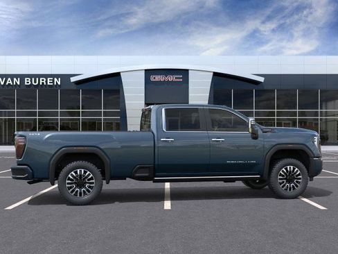 New 2026 GMC Sierra 2500 Denali Ultimate image 5