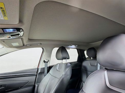 Used 2023 Hyundai Tucson Limited AWD/4WD image 5