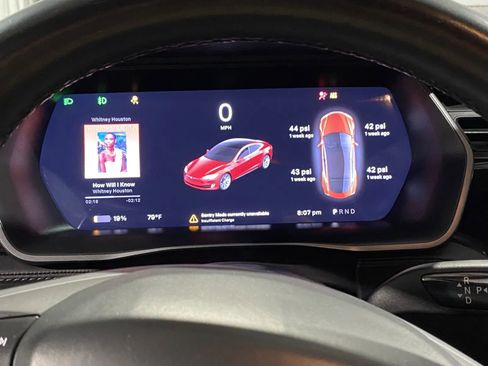 Used 2018 Tesla Model S AWD image 12