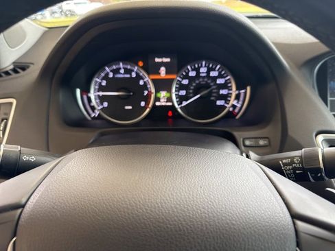 Used 2019 Acura TLX image 18