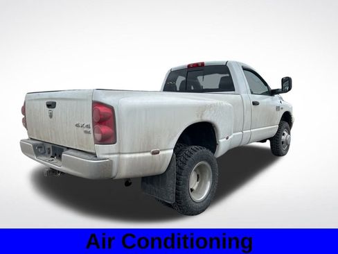 Used 2007 Dodge Ram 3500 Truck SLT image 4