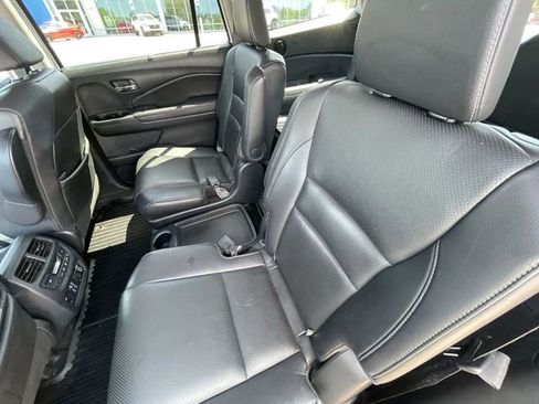 Used 2020 Honda Pilot Elite image 15