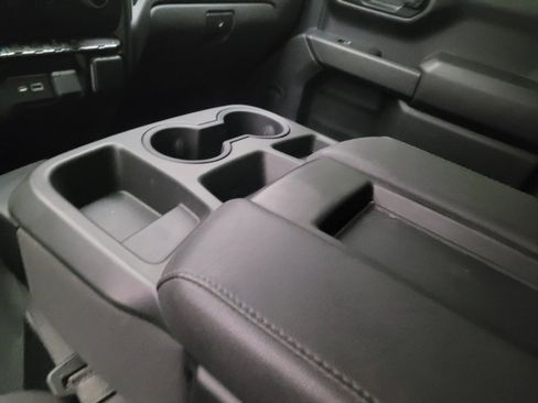 Used 2022 Chevrolet Silverado 1500 Custom RWD image 26