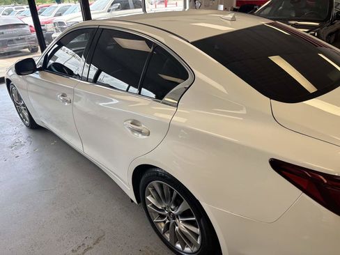 Used 2019 INFINITI Q50 Luxe w/ Essential Package (3.0T Luxe) RWD image 11