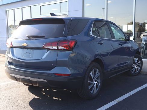 Used 2024 Chevrolet Equinox LT FWD image 9