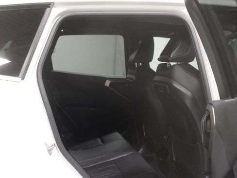 Certified 2025 BMW X3 xDrive30i w/ Convenience Package AWD/4WD image 8