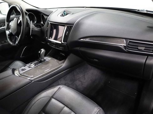Used 2017 Maserati Levante S image 6