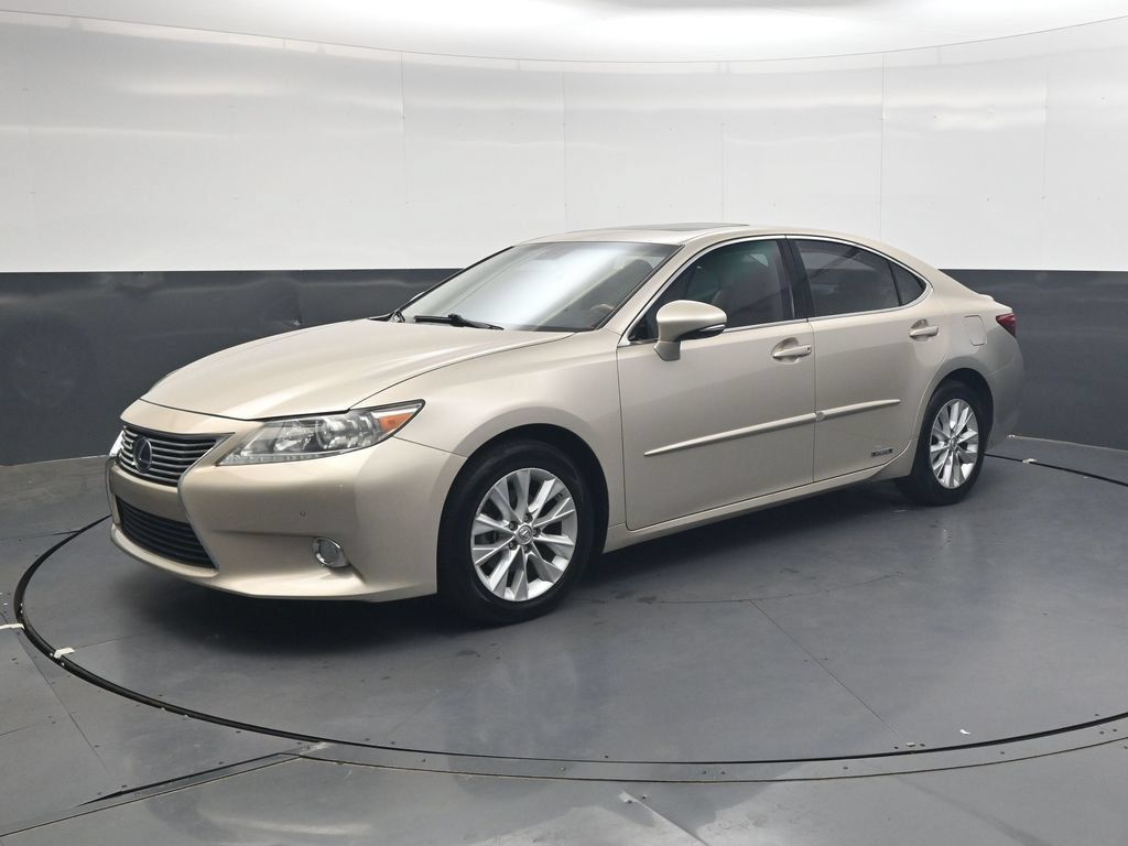Used 2013 Lexus ES 300h w/ Luxury Pkg FWD image 9