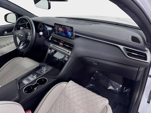 Certified 2025 Genesis G70 3.3T Advanced w/ Sport Prestige Package image 31