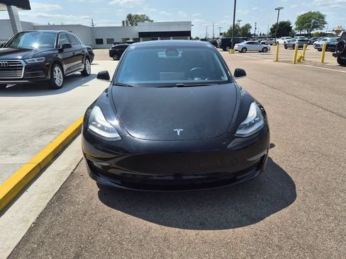 Used 2019 Tesla Model 3 RWD image 3