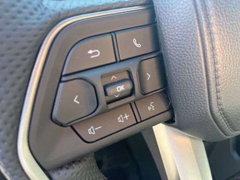 New 2025 Toyota Tacoma SR5 image 13