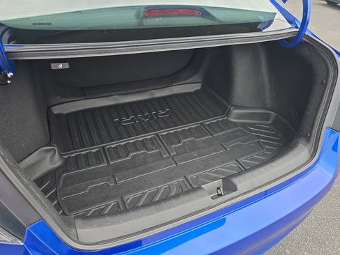 Used 2024 Honda Civic Sport image 12