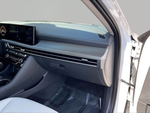 Certified 2025 Hyundai Sonata SE FWD image 26