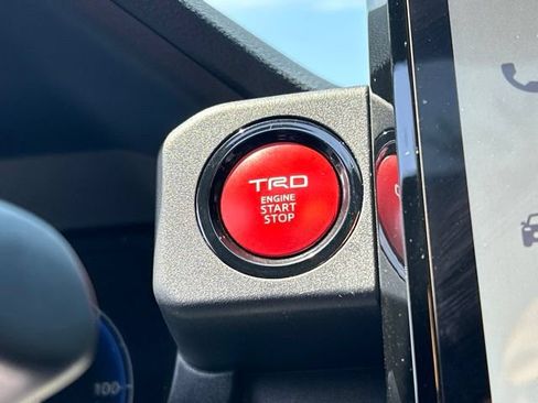 Used 2025 Toyota 4Runner TRD Off-Road Premium w/ Tow Technology Package AWD/4WD image 62