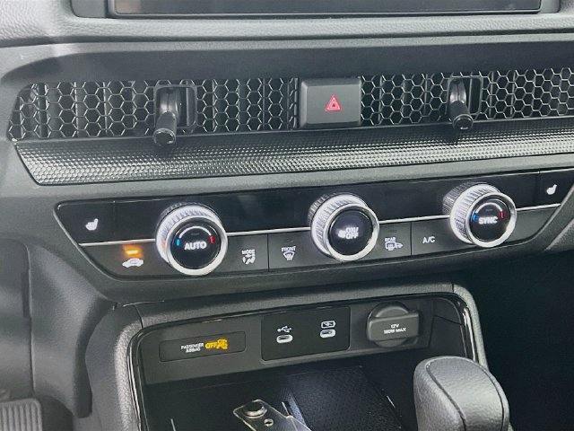 Used 2026 Honda CR-V EX image 17