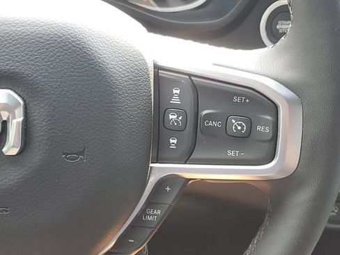 Used 2025 RAM 1500 Big Horn AWD/4WD image 22