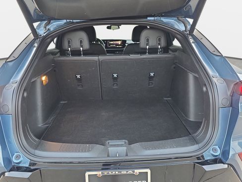 Used 2024 Buick Envista Sport Touring w/ Convenience I Package image 12