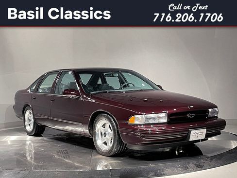 Used 1995 Chevrolet Impala SS image 1