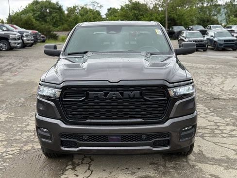 New 2026 RAM 1500 Express AWD/4WD image 3