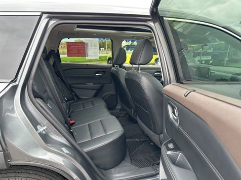 Certified 2023 Nissan Rogue SV w/ SV Premium B Package AWD/4WD image 16