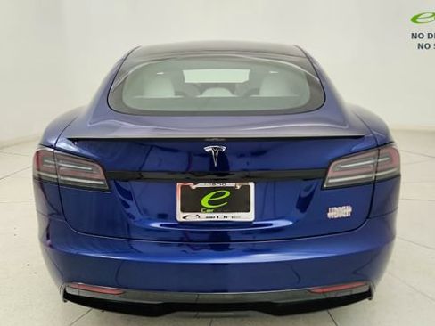 Used 2022 Tesla Model S Plaid AWD/4WD image 5