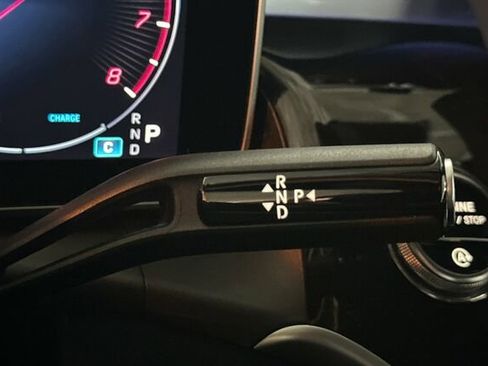 Certified 2025 Mercedes-Benz GLC 300 4MATIC image 27