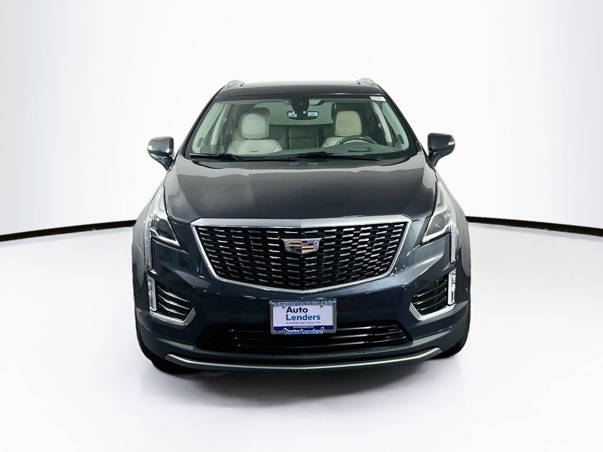 Used 2021 Cadillac XT5 Premium Luxury AWD/4WD image 2