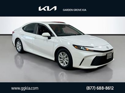 Used 2025 Toyota Camry LE w/ Convenience Package