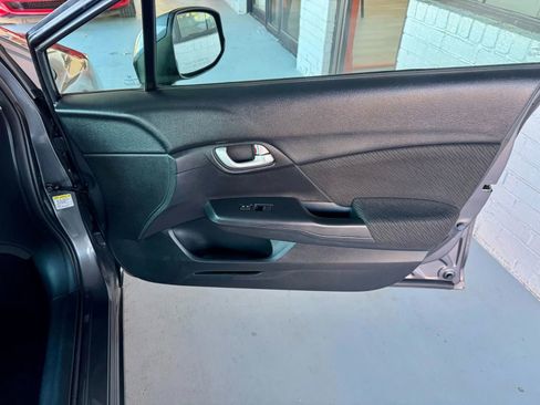 Used 2013 Honda Civic LX image 19