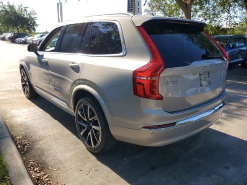 Certified 2023 Volvo XC90 B5 Plus w/ Protection Package Premier AWD/4WD image 4
